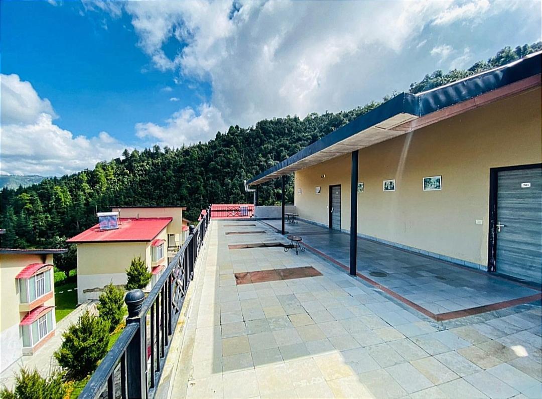 Mist N Meadows Resort Rājgarh Εξωτερικό φωτογραφία