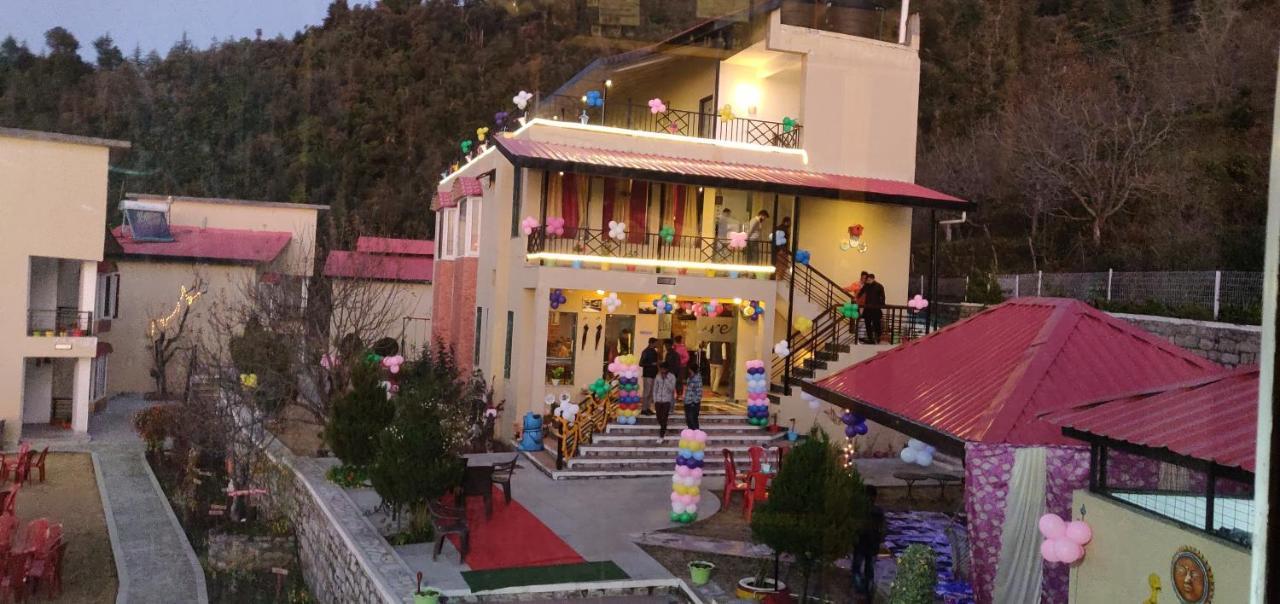 Mist N Meadows Resort Rājgarh Εξωτερικό φωτογραφία
